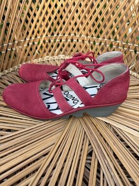 Fly London Poma lace-up red sandals 38